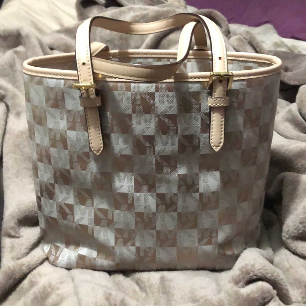Michael Kors Purse - Picture 2 of 6